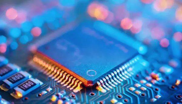 半導體供應限制預計2021財年下半年緩解，網絡技術開發迎來新機遇